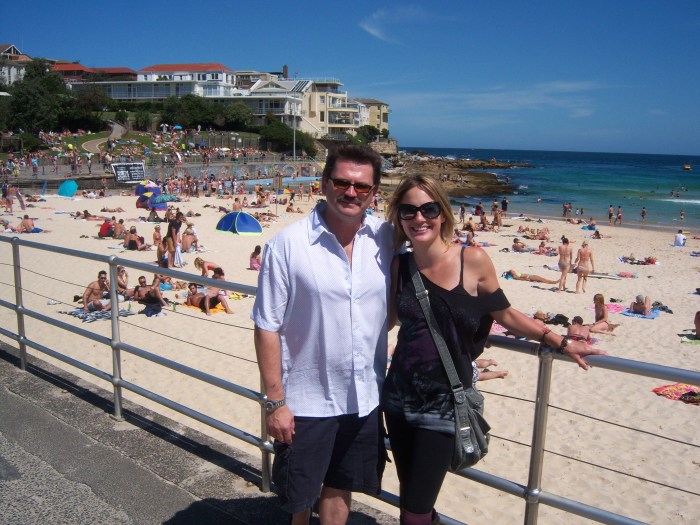 sydney bondi beach tourst