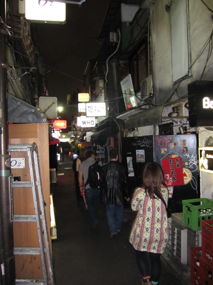 tokyo golden guy ws team in dark alley