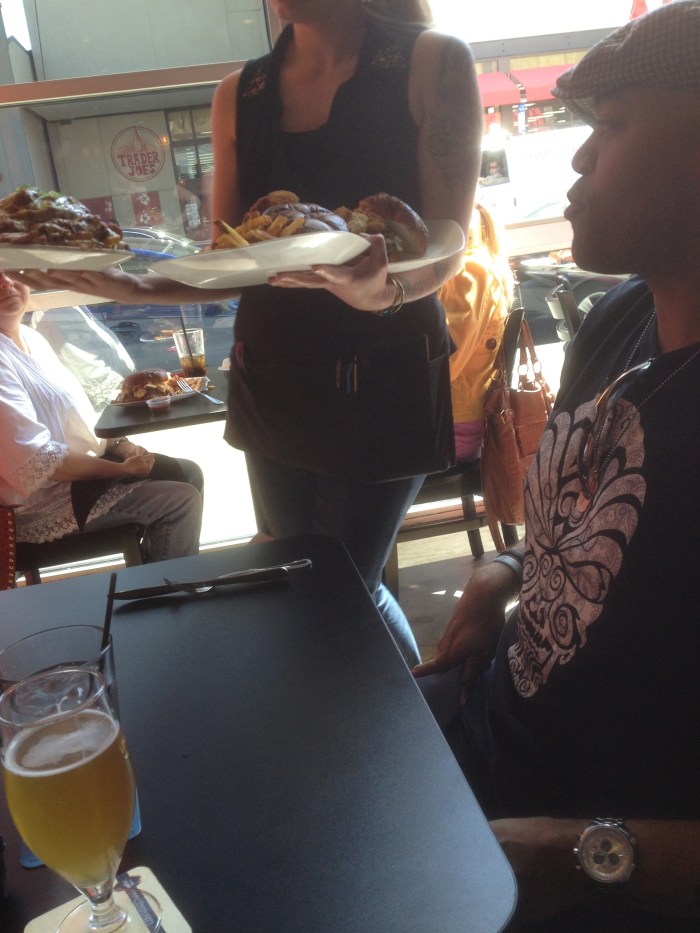 Kumas Too Burgers Chicago best burgers