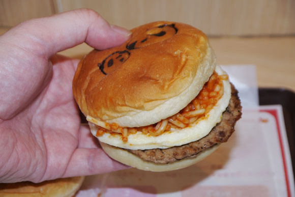 spaghetti burger