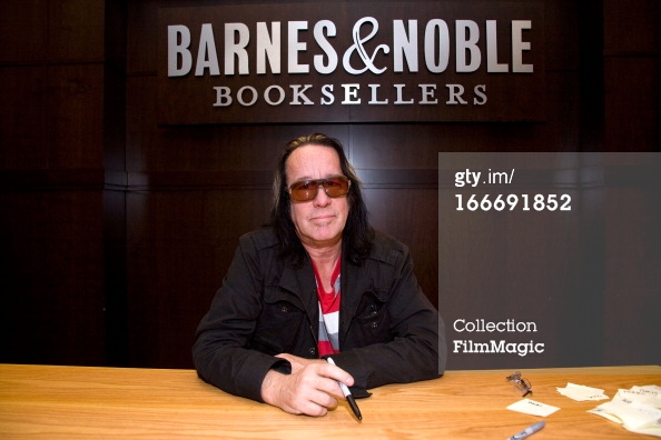 Todd Rundgren CD singing