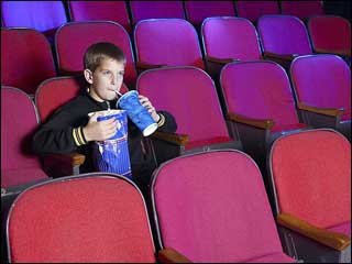 stock_kid_watching_movie