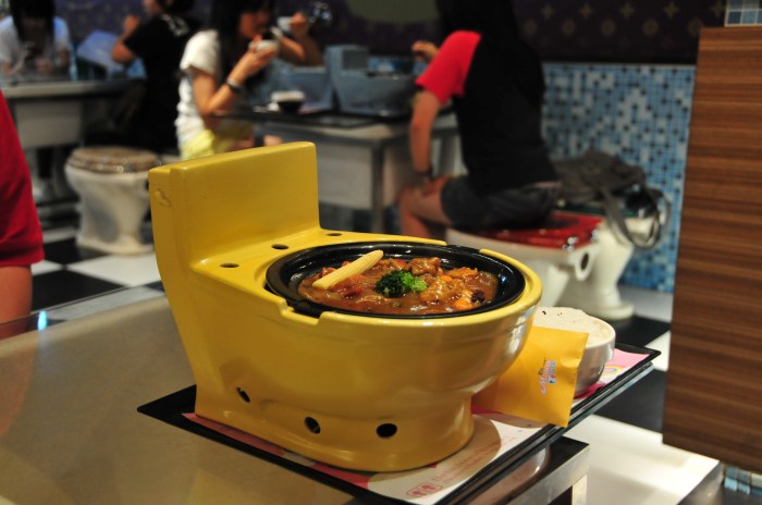 Modern_Toilet_Restaurant