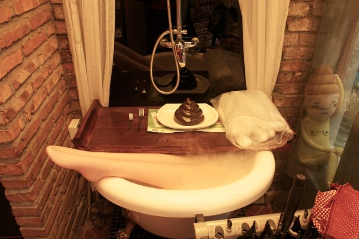 Shanghai toilet restaurant