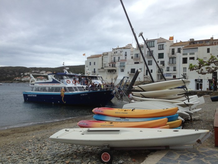Cadaques ferryboats arrive