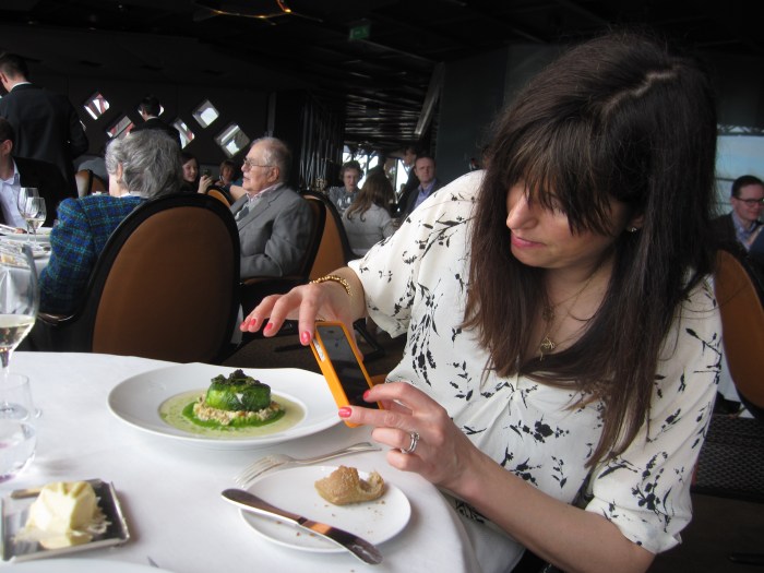 Jules Verne restaurant Alex Duda Paris