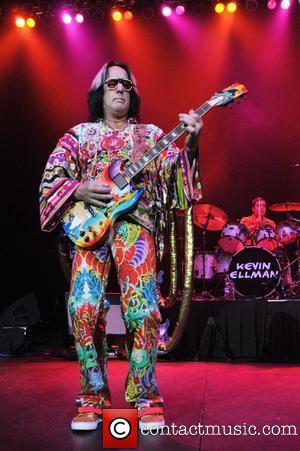 todd-rundgren-performs-at-the-seminole-hard_3590352