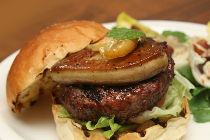 Foie gras burger