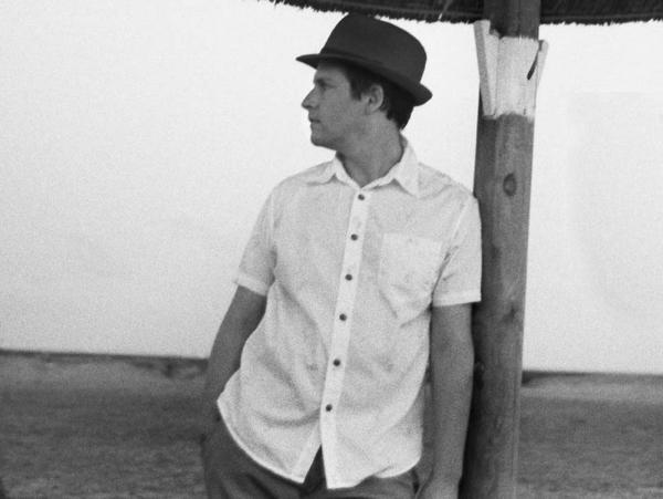 Singer Josh Rouse music