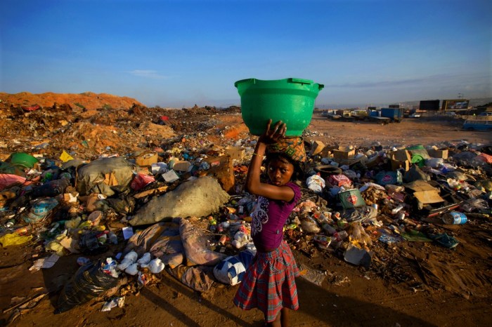 angola slums