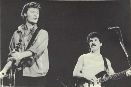 Hall & Oates live