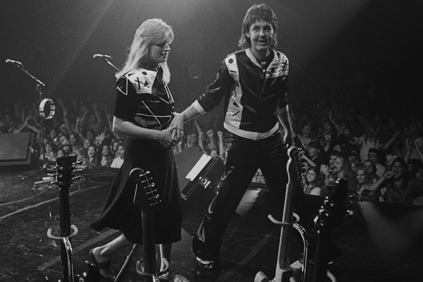 Paul and Linda McCartney LIVE