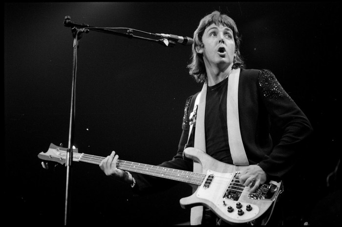 Paul+McCartney+&+Wings+-+Rockshow+6+1976+MPL+Communications+Ltd++Photographer+Robert+Ellis