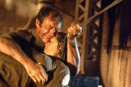 the-poseidon-adventure-gene-hackman-shelley-winter1