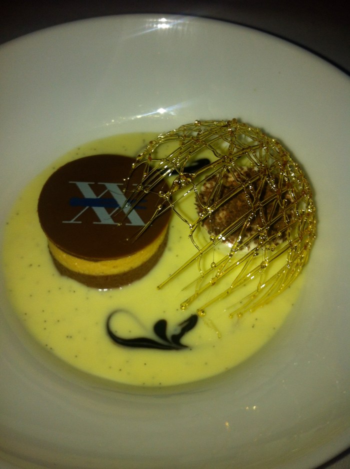 20th anniversary dessert