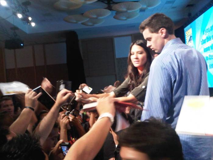 Olivia Munn comic-con
