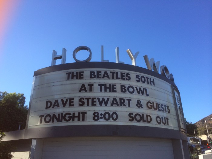 Hollywood Bowl sign