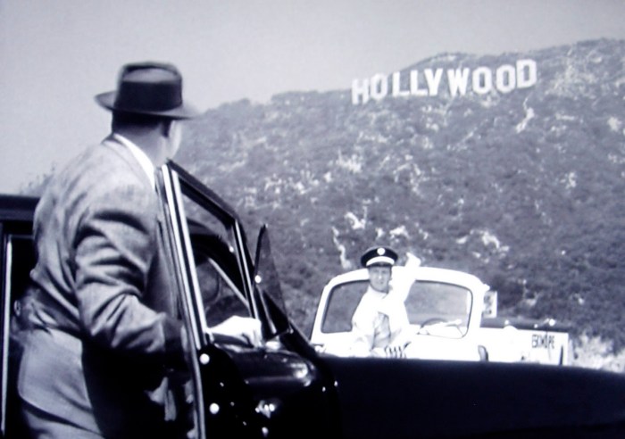 hollywood-sign-vintagedear-old-hollywood--down-three-dark-streets--1954----film-locations-oxqqftdb