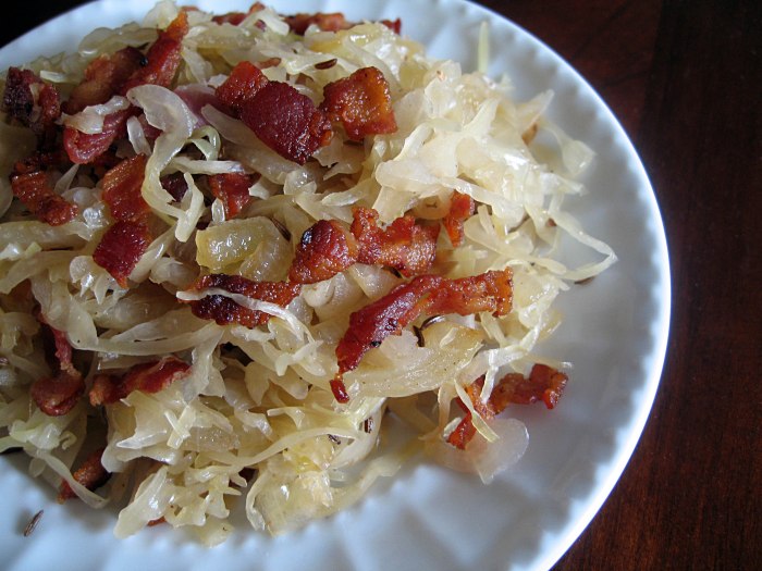 sauerkraut-with-bacon-onions-and-caraway