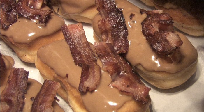 Travel Trip Tourists Portland