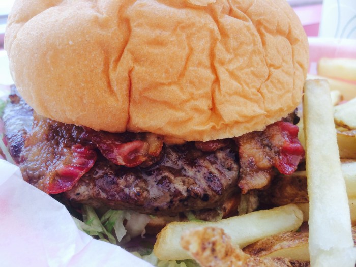 Muskie's chargrilled burger