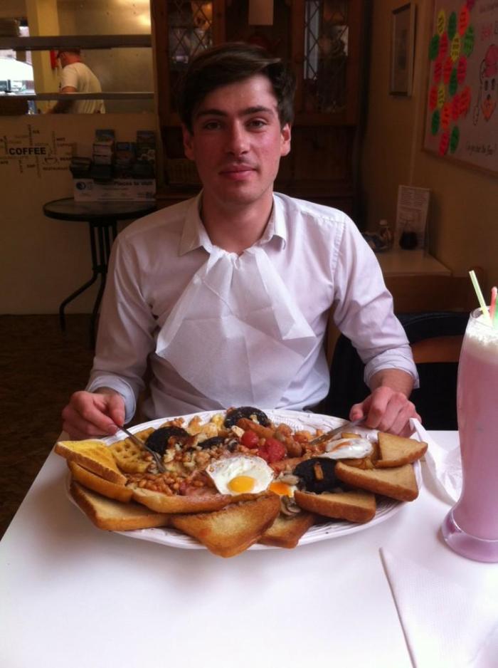 World's largest breakfast