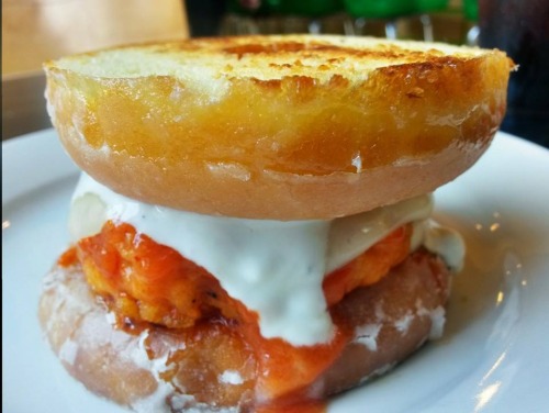 buffalo chicken burger