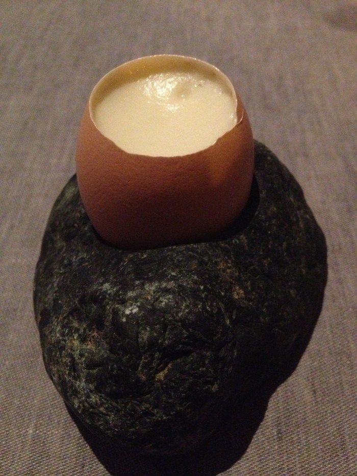 Comerc24 egg rock