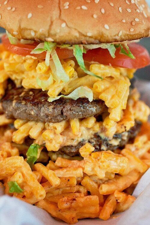 macncheese burger