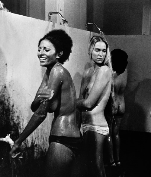 Pam Grier nude scenes