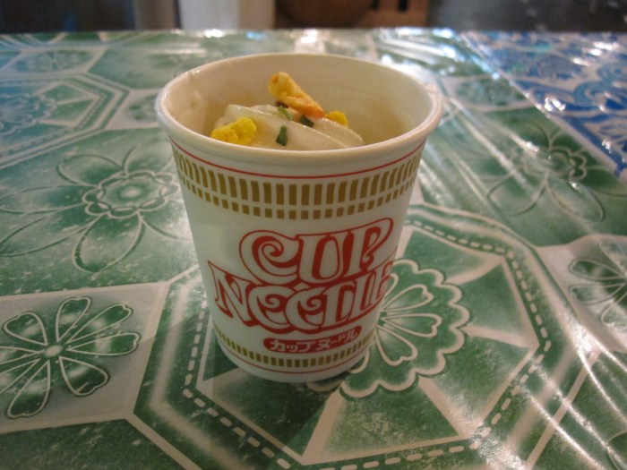 ice cream cup noodle