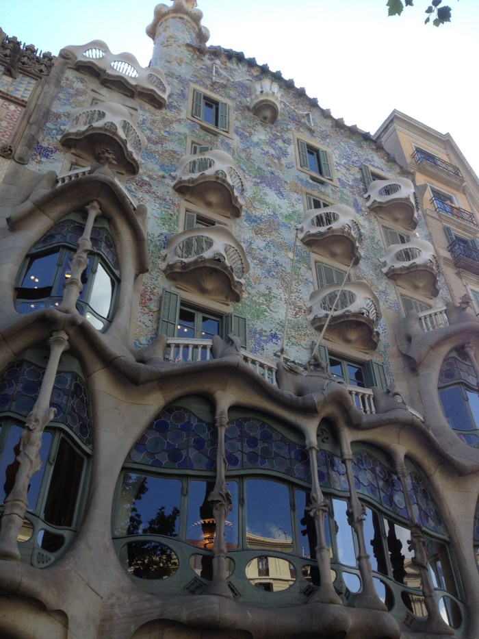 barcelona casa batllo - art building