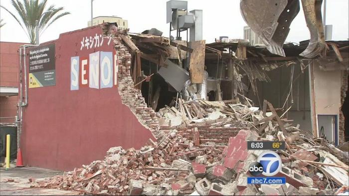 LA lndmark demolitoiin