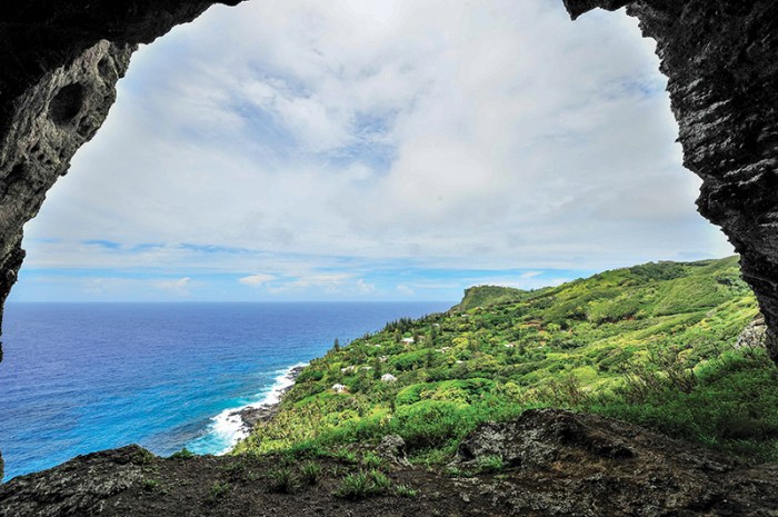 live on pitcairn island