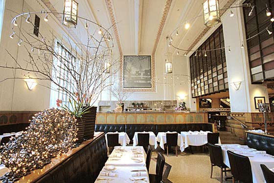 eleven madison park restaurant interior