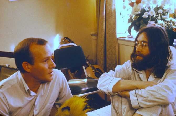 tommy smothers john lennon anecdote