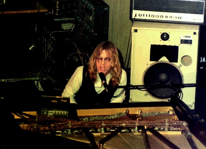 Warren_Zevon_1976