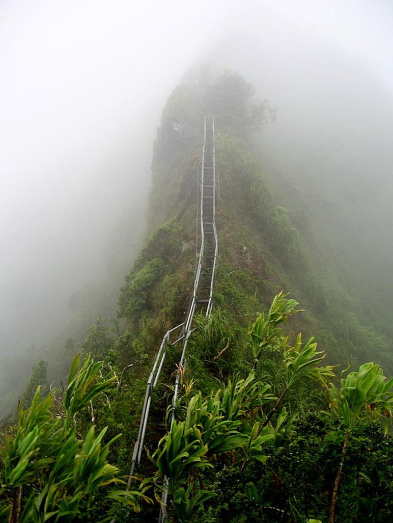 Hawaii’s-Most-Stunning-hiking trail – johnrieber