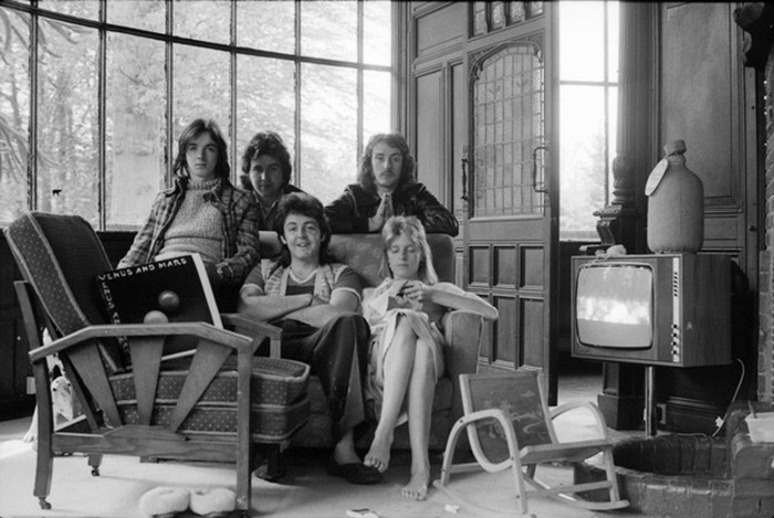 Wings-Venus-and-Mars-group-copyright-PAUL-MCCARTNEY-photo-LINDA-MCARTNEY