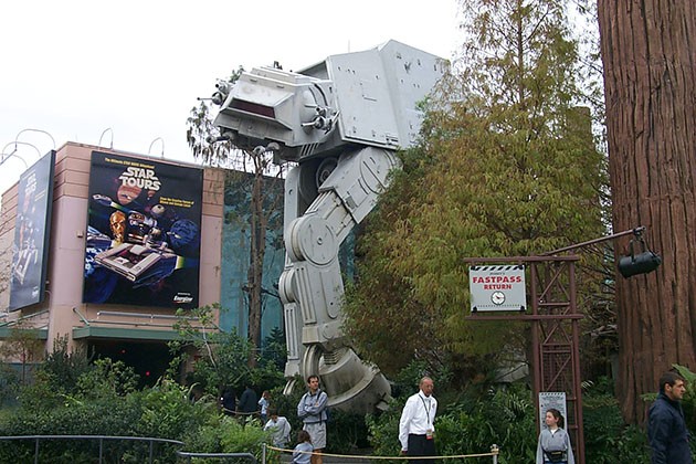 Star-Wars-Themed-Parks-Coming-to-Disney-World-and-Disneyland