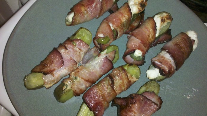 bacon wrapped pickles
