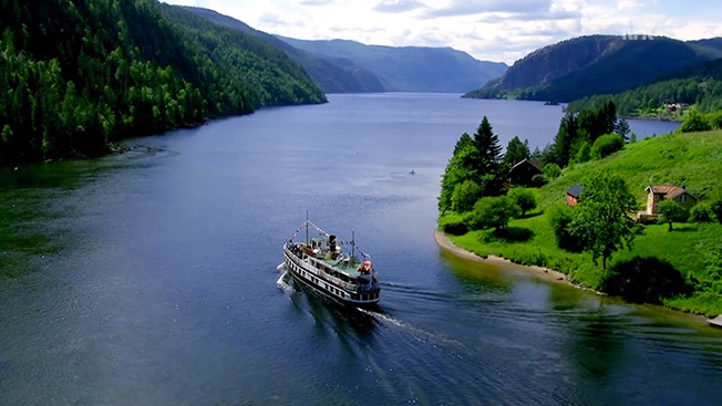 slow TV boat trip Norway