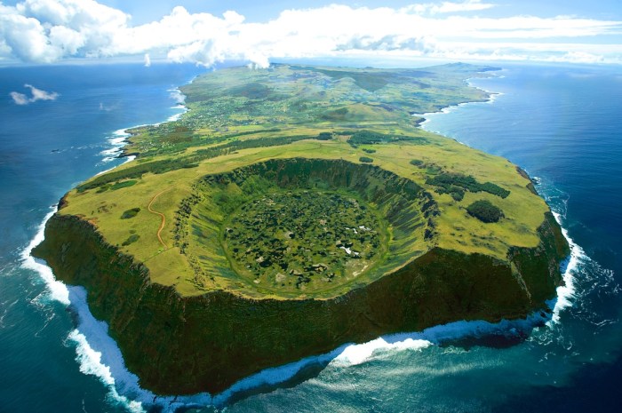 rapa-nui-easter-island