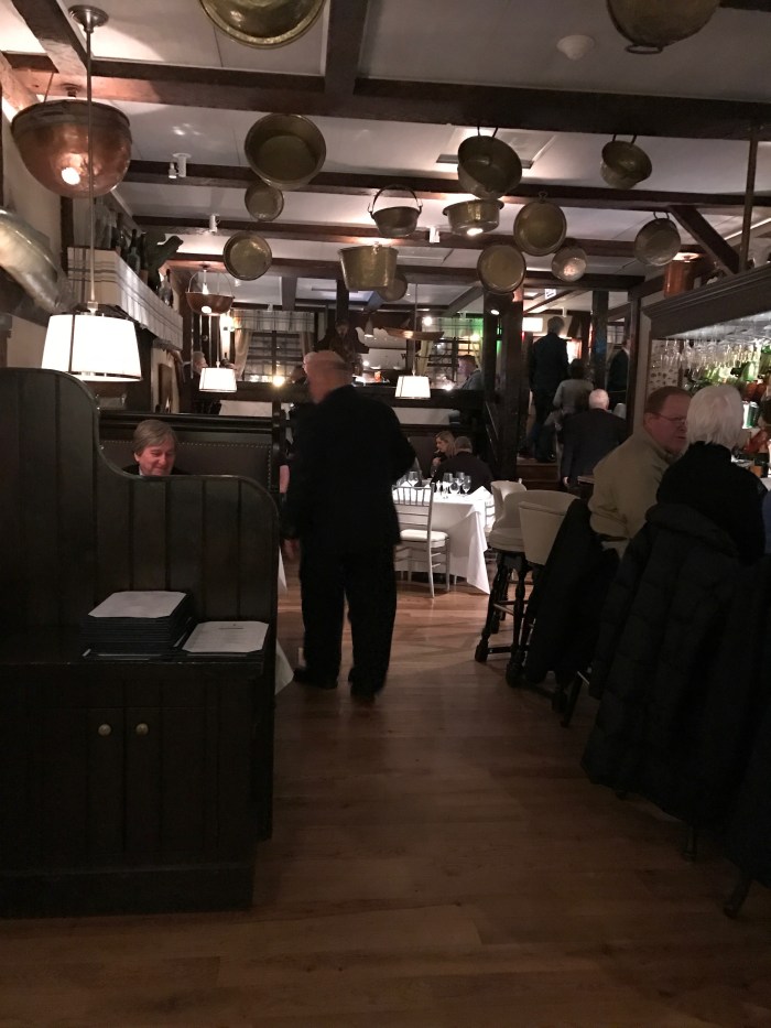 cape-cod-restaurant-closure-chicago