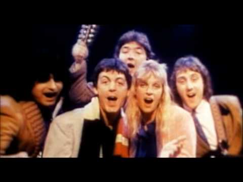paul-mccartney-and-wings-christmas-song