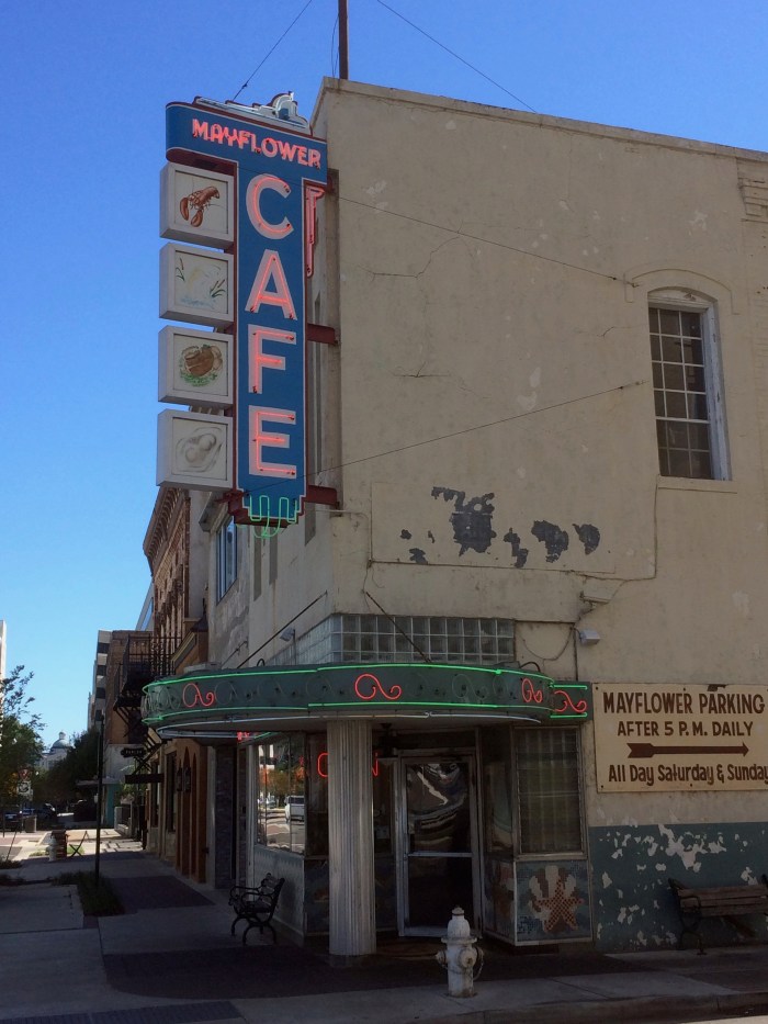 mayflower-cafe-jackson
