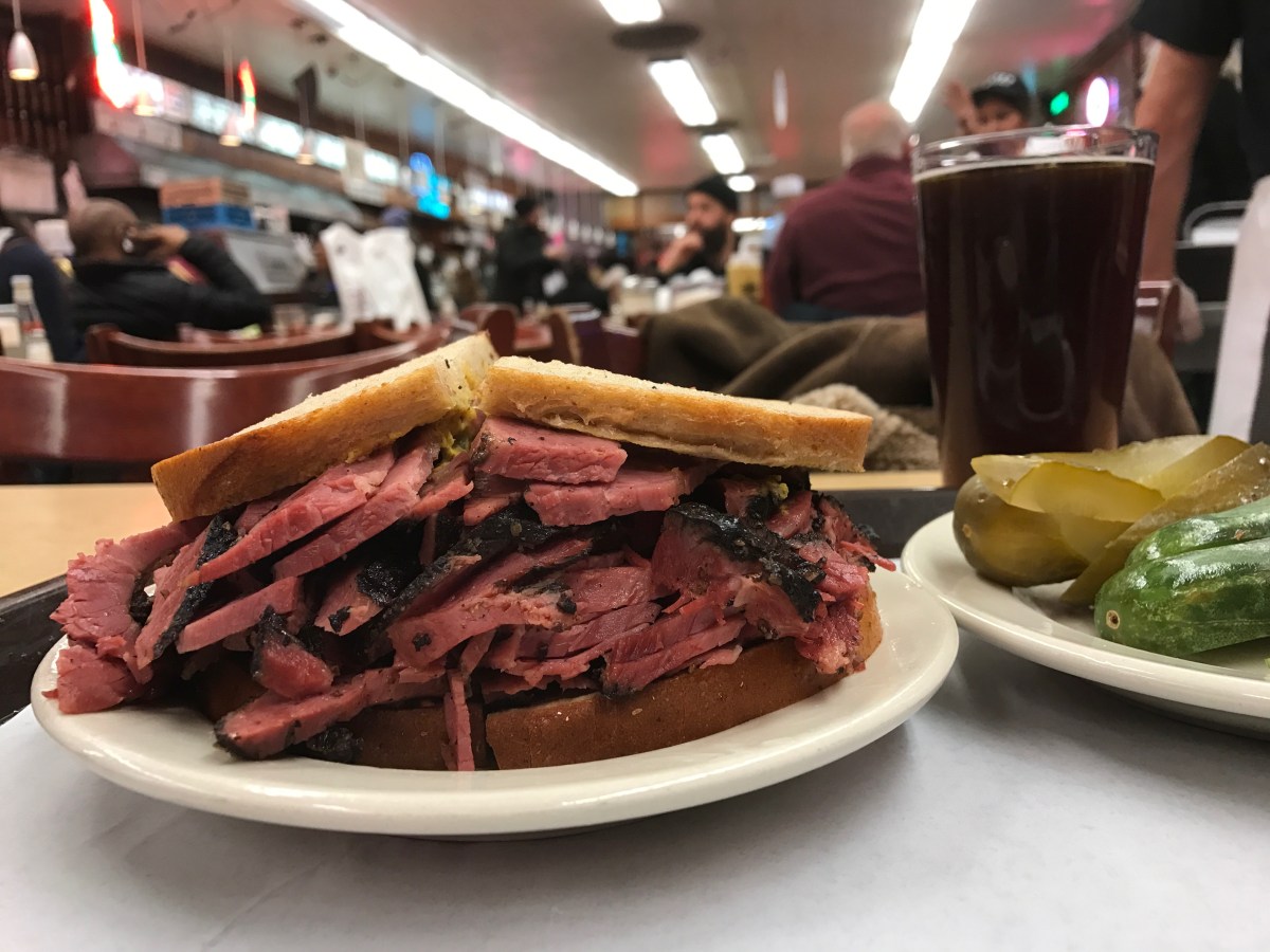Katz’s Deli! My First Pastrami At NYC’s Legendary Deli! “When Harry Met