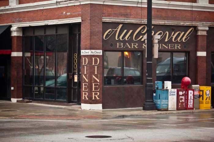 Au Cheval at 800 W. Randolph