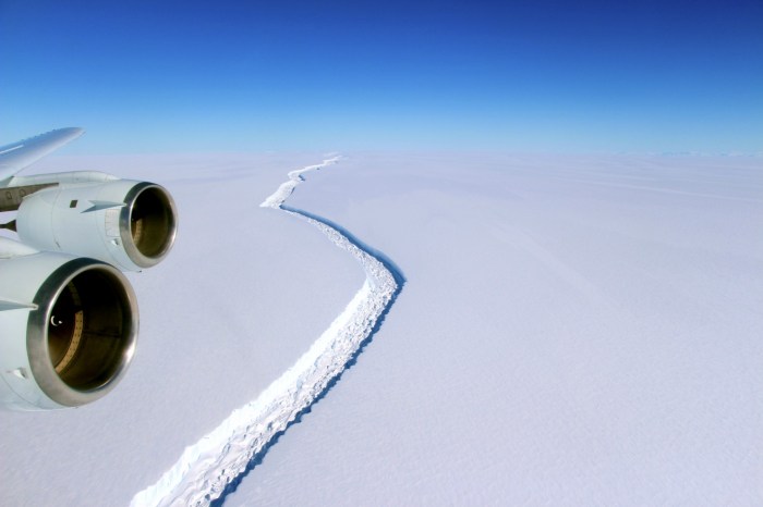 antarctic-ice-crack-the-washington-post