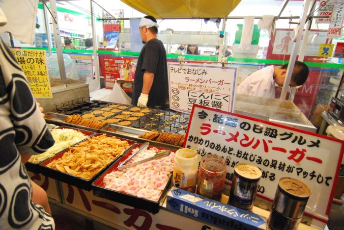 Brooklyn ramen burger